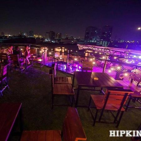 Oyo 796 Paradise Sukhumvit Hotel Банкок Екстериор снимка