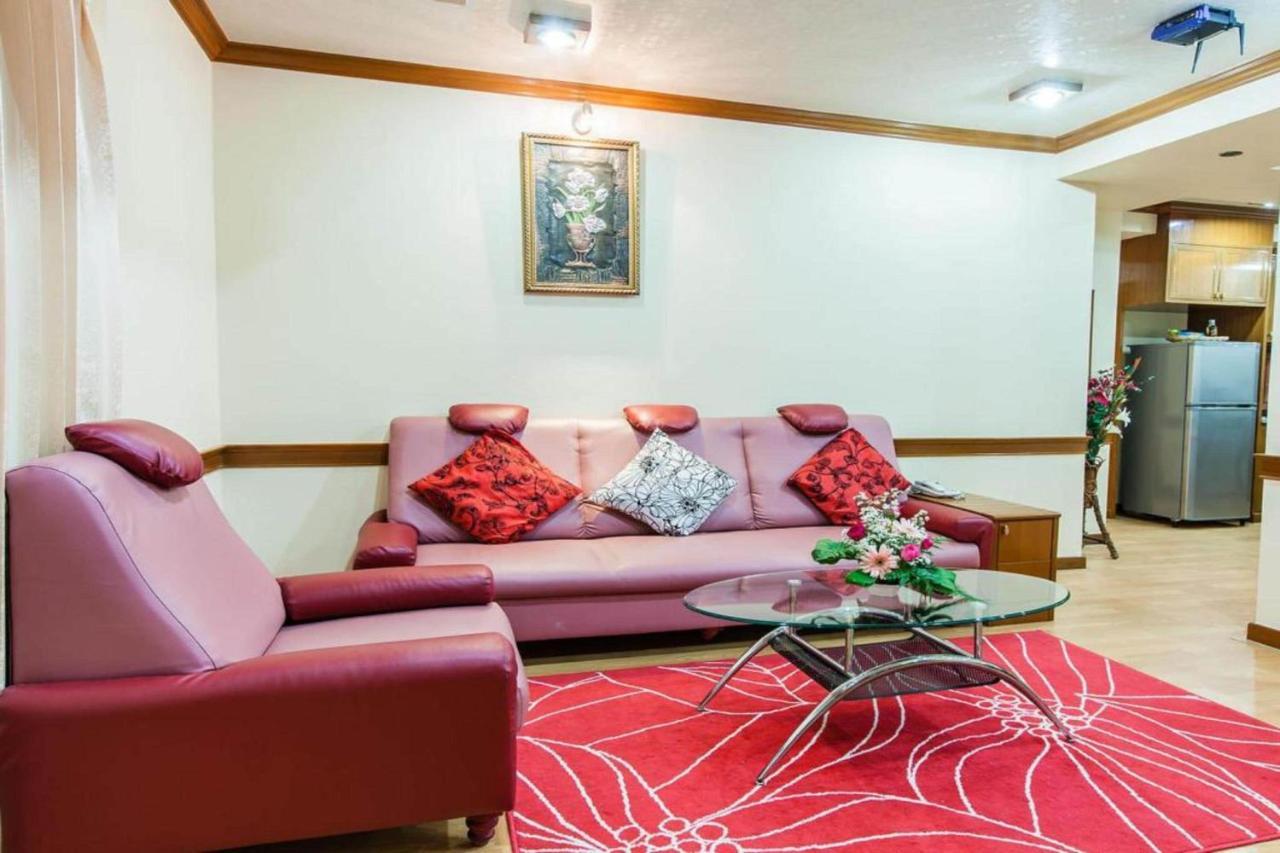 Oyo 796 Paradise Sukhumvit Hotel Банкок Екстериор снимка